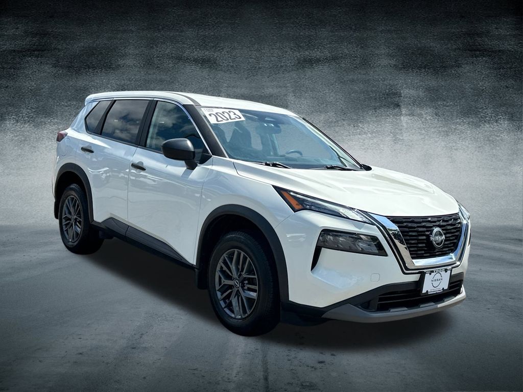 2023 Nissan Rogue S photo 5