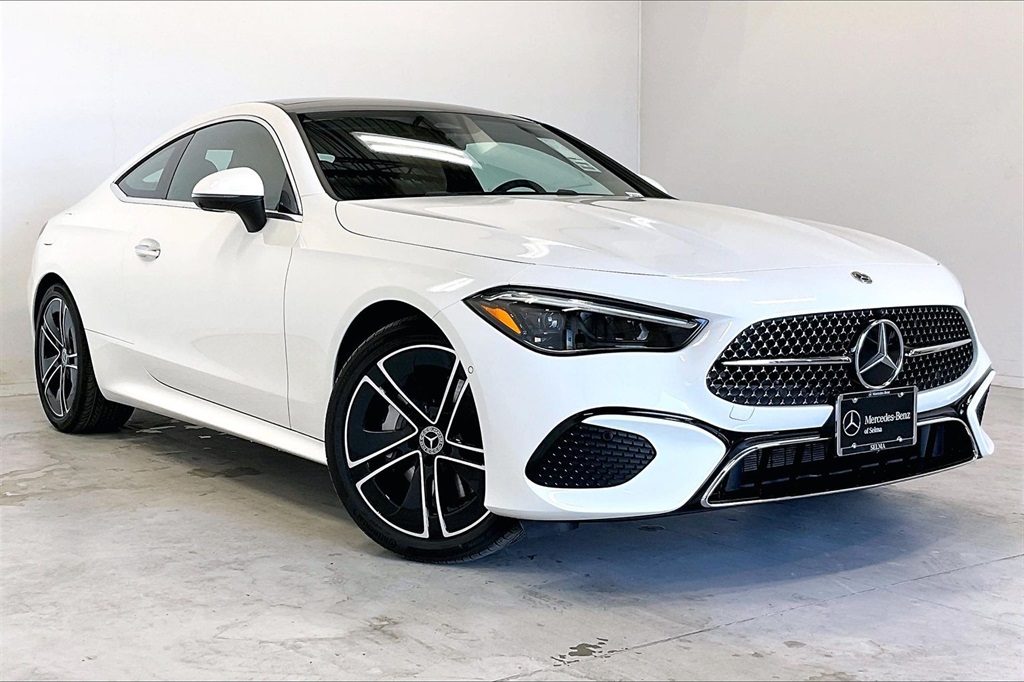 2026 Mercedes-Benz CLE CLE 300's photo