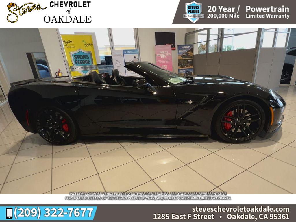 2016 Chevrolet Corvette Stingray 1LT photo 13