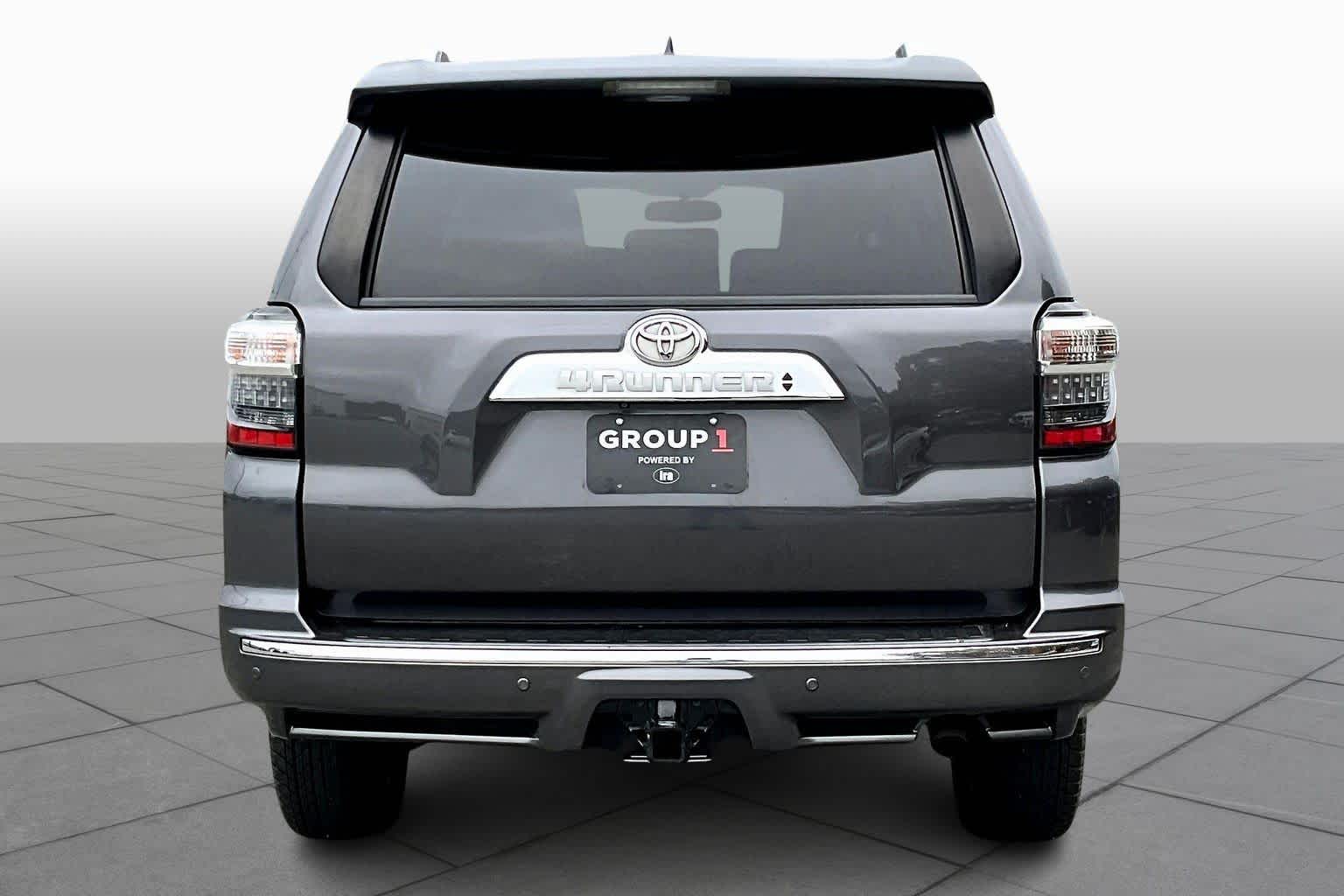 2018 Toyota 4Runner Limited photo 4