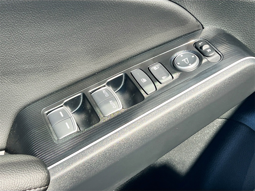 2026 Honda Civic Sport Touring Hybrid photo 22