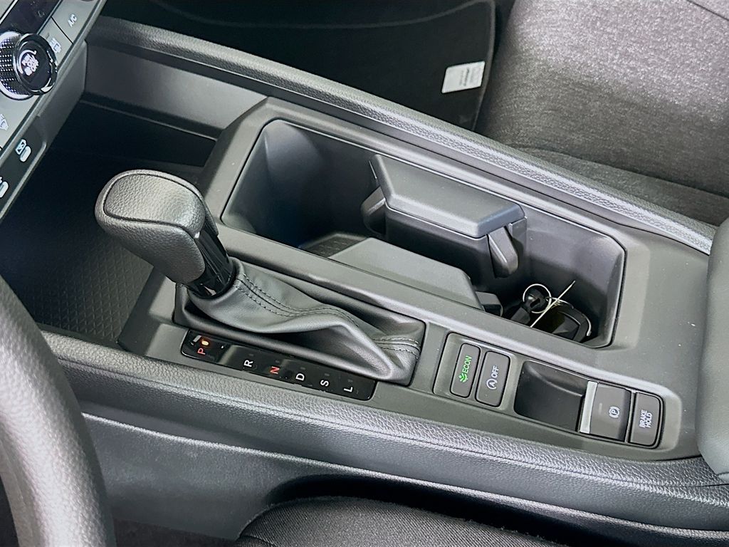 2025 Honda Accord LX photo 14