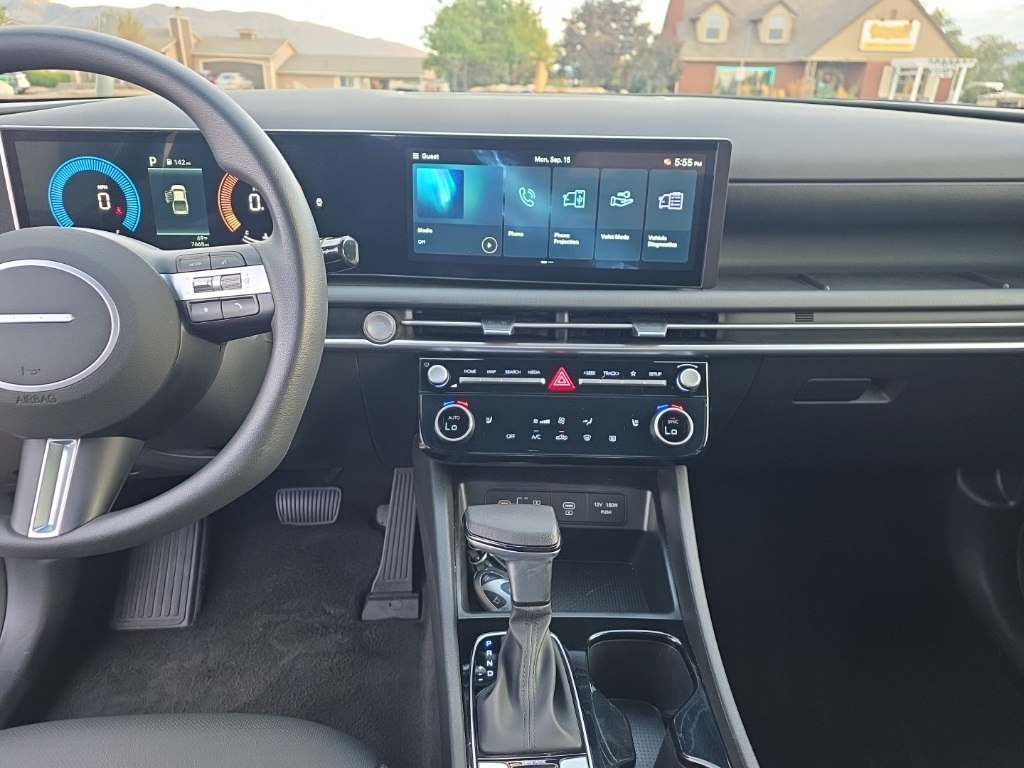 2025 Hyundai Santa Cruz SEL photo 12