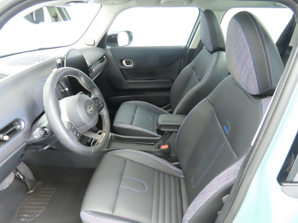 2025 Mini Cooper Hardtop S photo 18