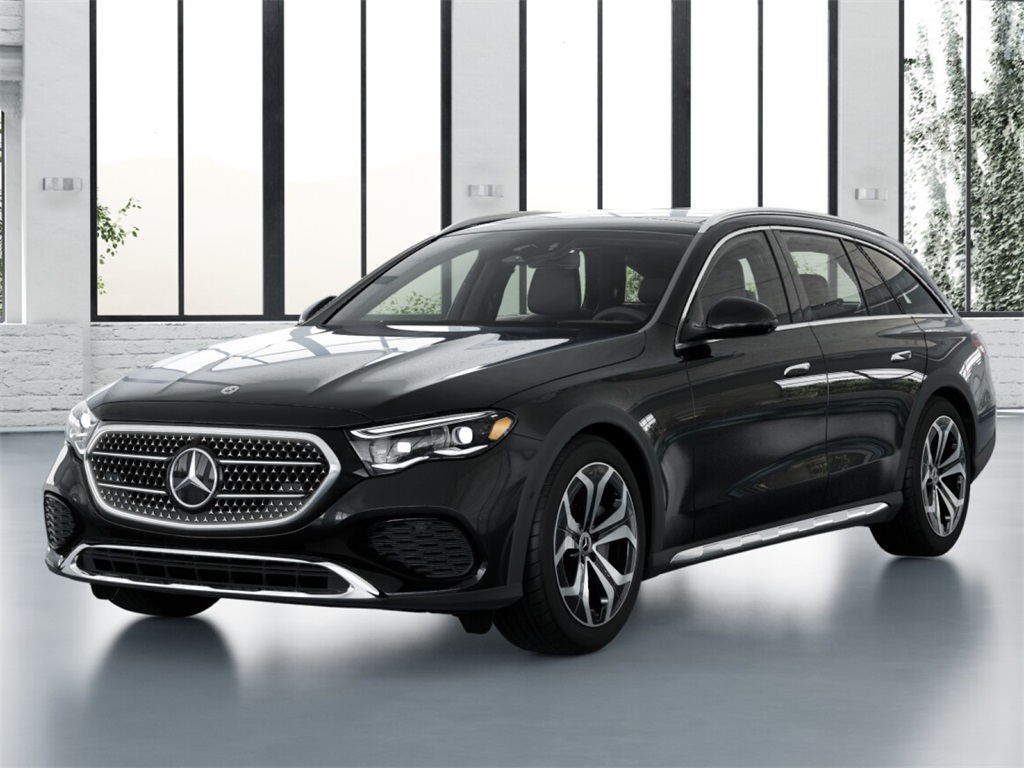 2025 Mercedes-Benz E-Class E450 All-Terrain's photo