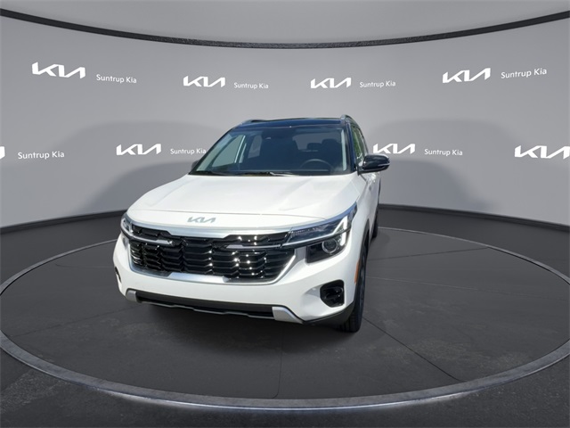 2025 Kia Seltos S photo 3
