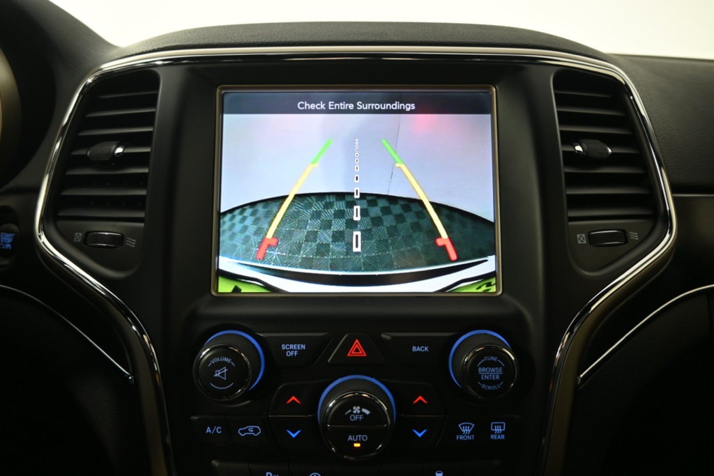 2016 Jeep Grand Cherokee Limited photo 29