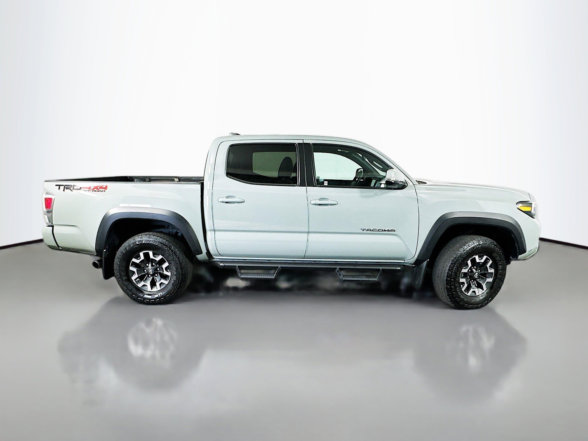 2023 Toyota Tacoma TRD Off-Road 4x4 photo 8