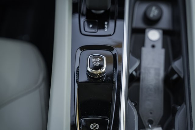 2026 Volvo V60 Cross Country B5 Plus photo 18