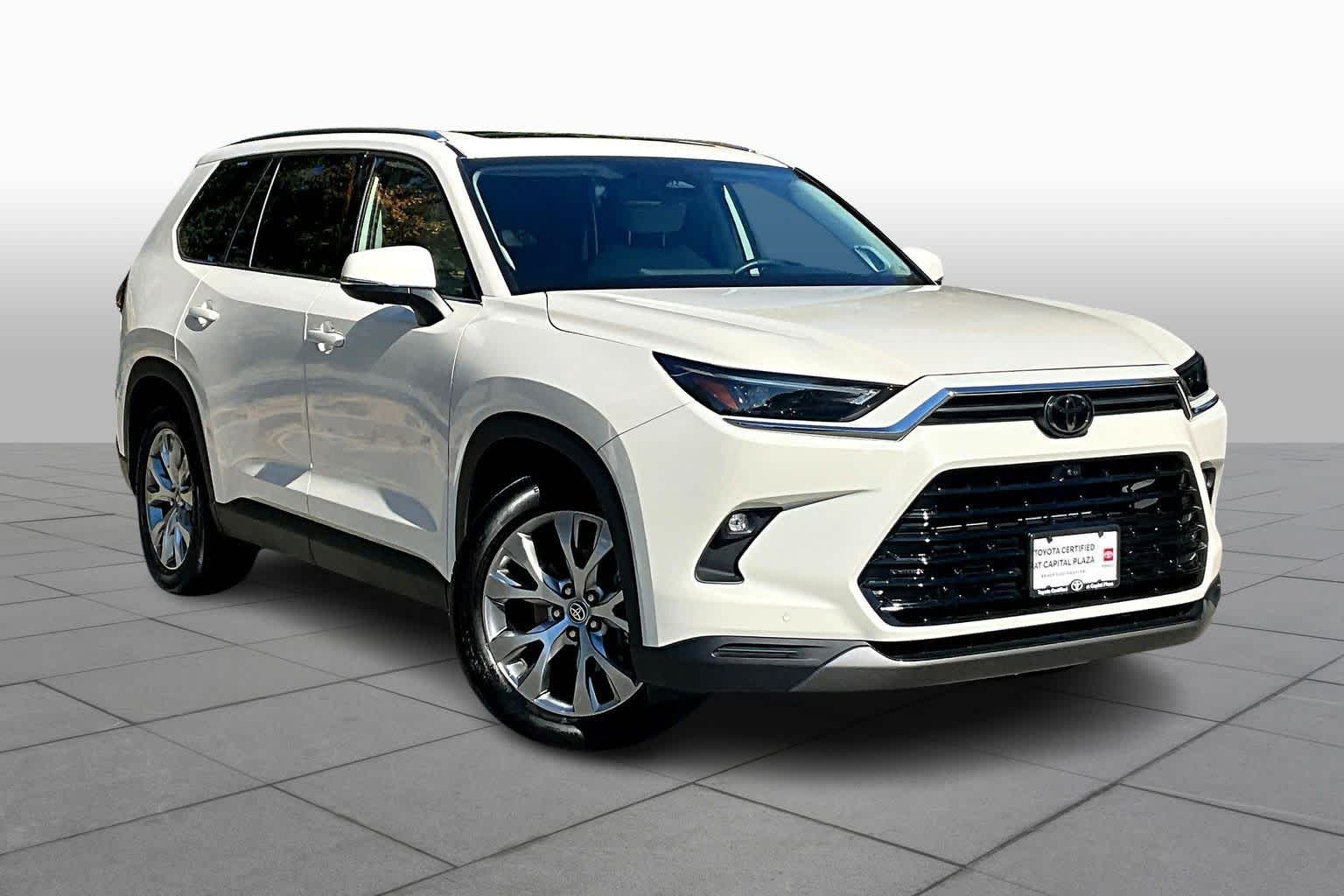 2024 Toyota Grand Highlander Limited photo 2
