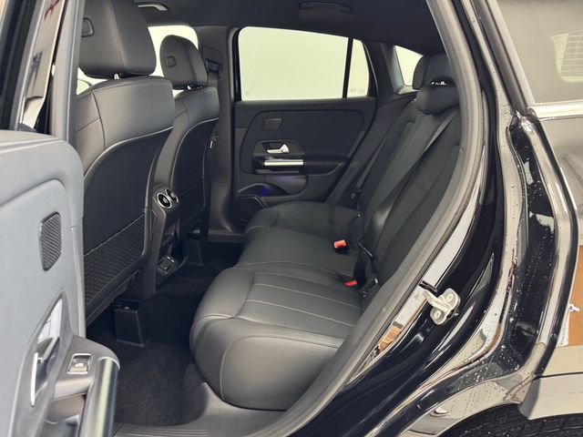 2025 Mercedes Benz GLA 250 photo 20