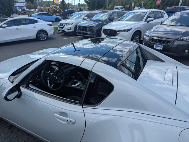2019 Mazda MX-5 Miata Miata RF Grand Touring photo 9