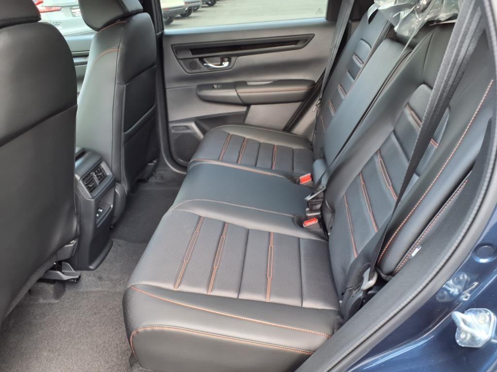 2026 Honda CR-V Hybrid Sport-L photo 5
