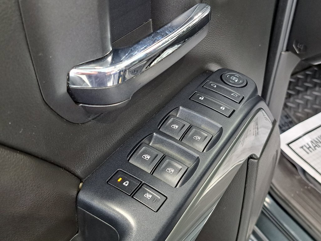 2018 Chevrolet Silverado 1500 LT photo 24