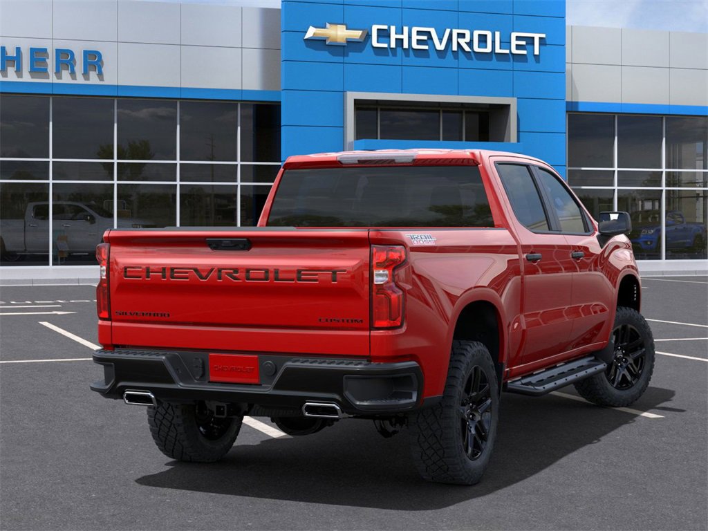 2025 Chevrolet Silverado 1500 Custom Trail Boss photo 4
