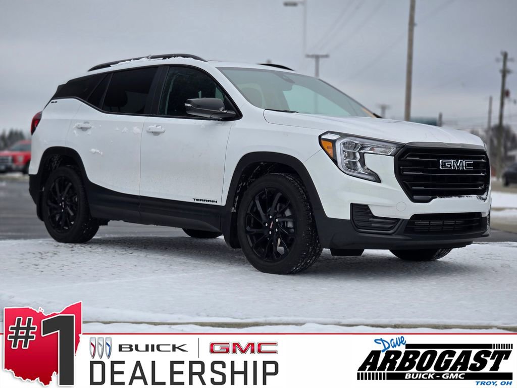 2024 GMC Terrain SLE's photo
