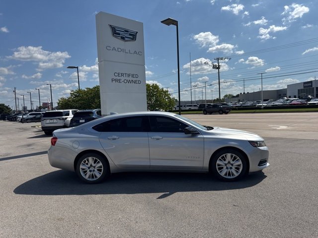 2017 Chevrolet Impala LS photo 4