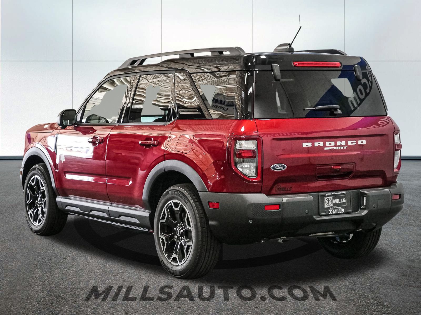 2025 Ford Bronco Sport Outer Banks photo 4