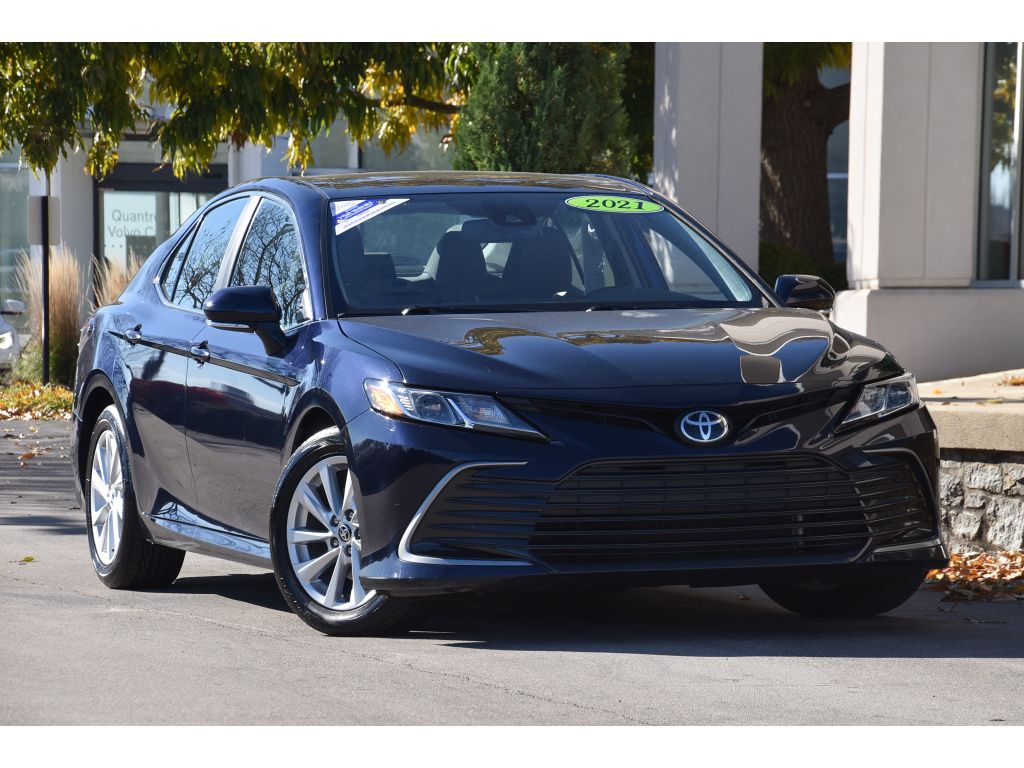 2021 Toyota Camry LE