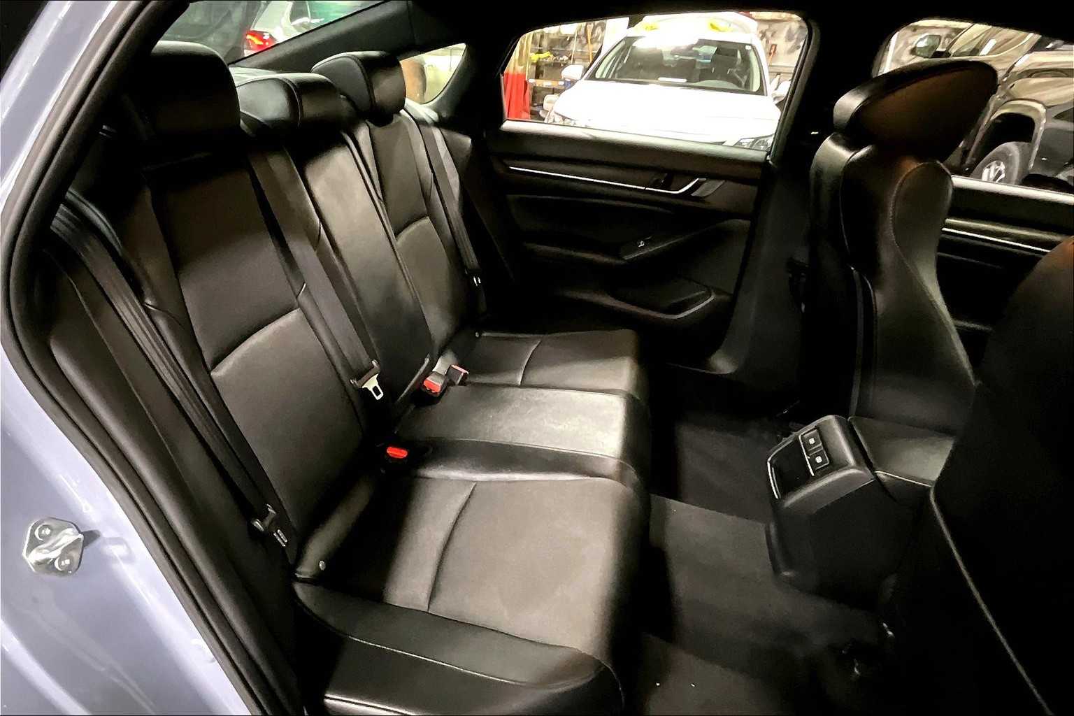 2022 Honda Accord Sport photo 19