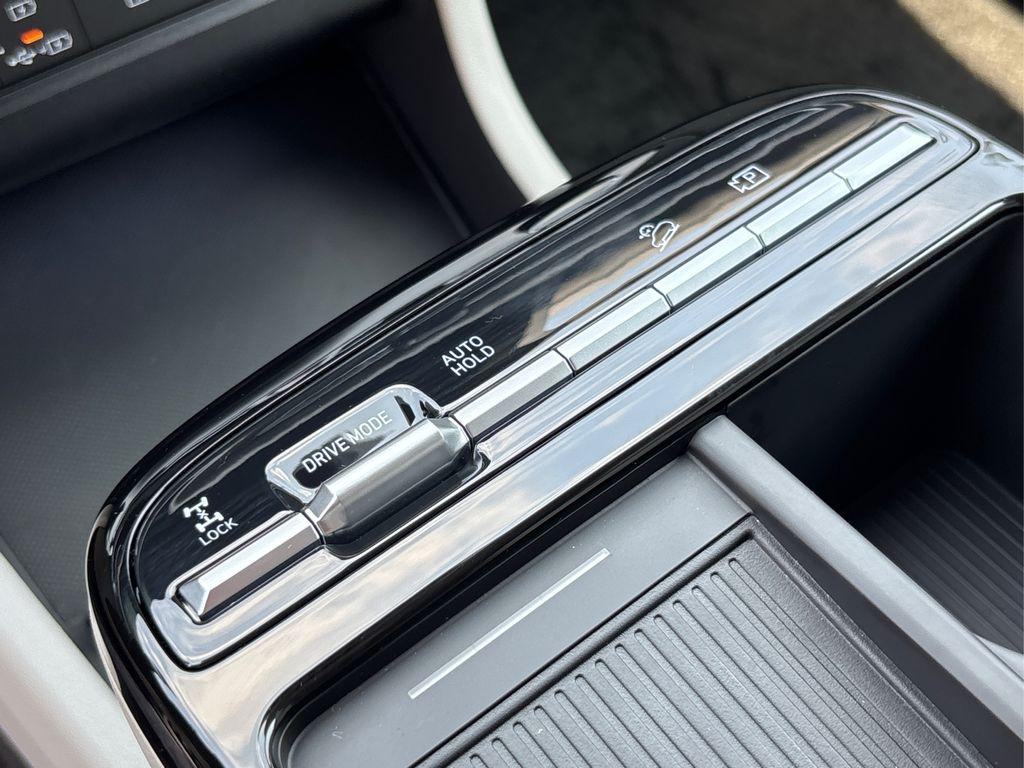 2025 Hyundai Tucson Hybrid SEL Convenience photo 21