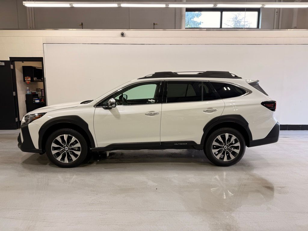 Used 2024 Subaru Outback Touring with VIN 4S4BTGPD6R3239044 for sale in Golden Valley, Minnesota