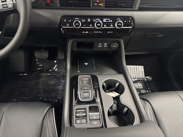 2025 Honda Pilot Elite photo 25