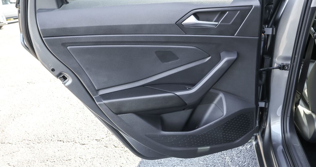 2023 Volkswagen Jetta 1.5T SE photo 23