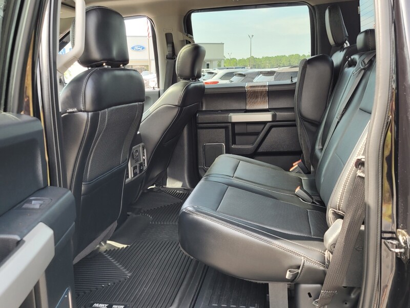 2019 Ford F-250 Lariat photo 6