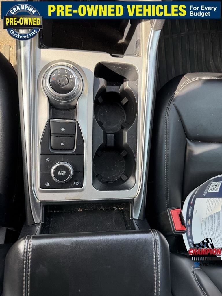 2021 Ford Explorer XLT photo 9
