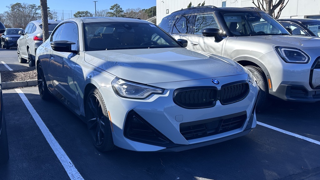 2024 BMW 2 Series M240i's photo