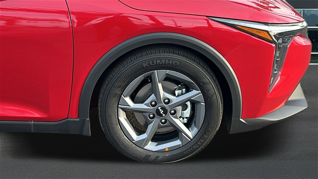 2025 Kia K4 LXS photo 4