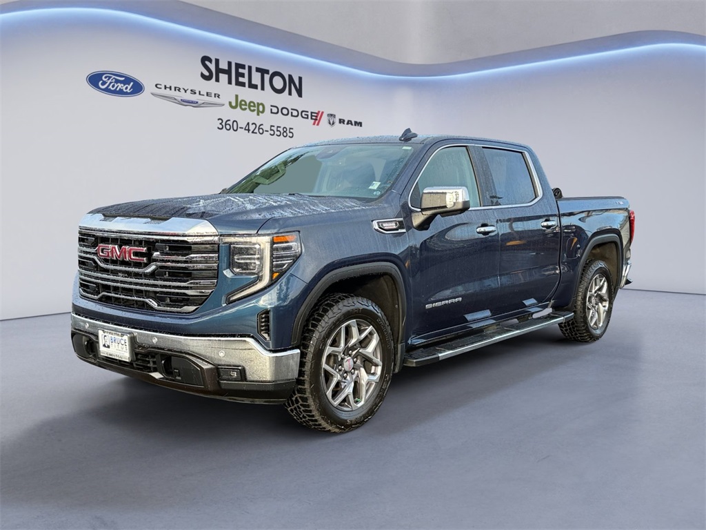 2022 GMC Sierra 1500 SLT's photo