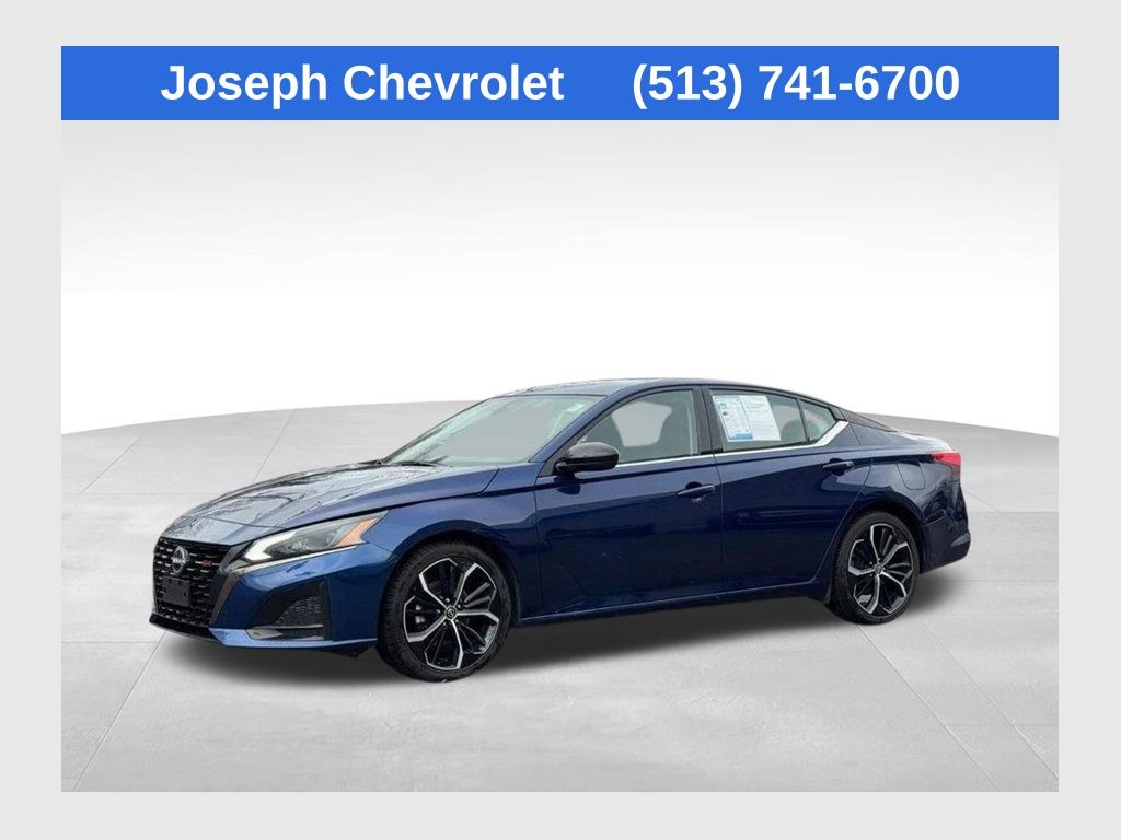 2024 Nissan Altima SR