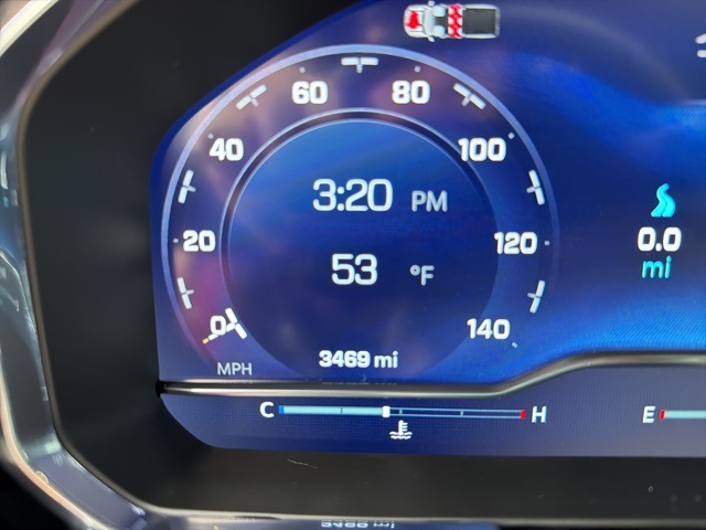 2025 Chevrolet Silverado 1500 RST photo 2