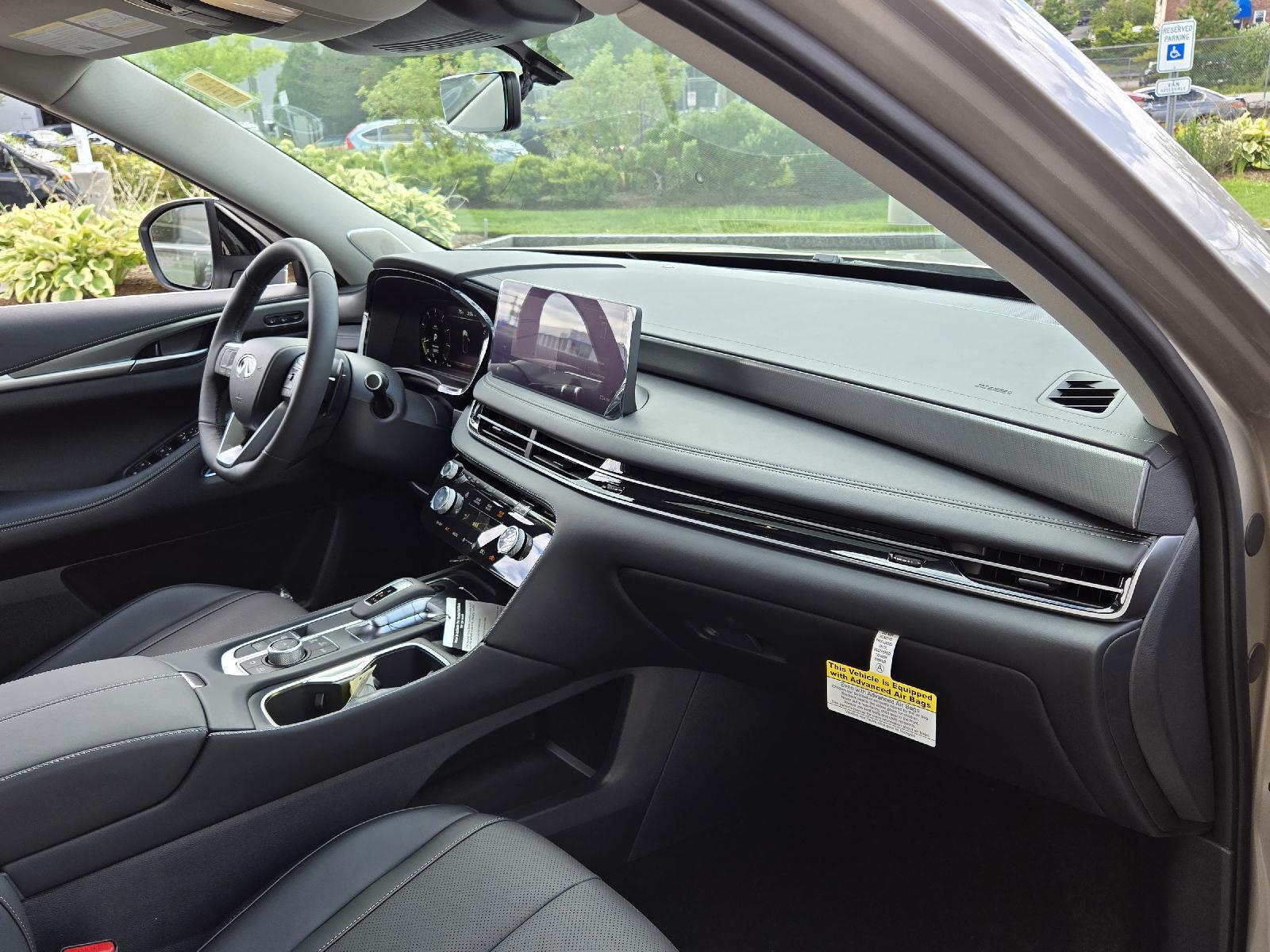 2026 Infiniti QX60 Luxe AWD photo 15