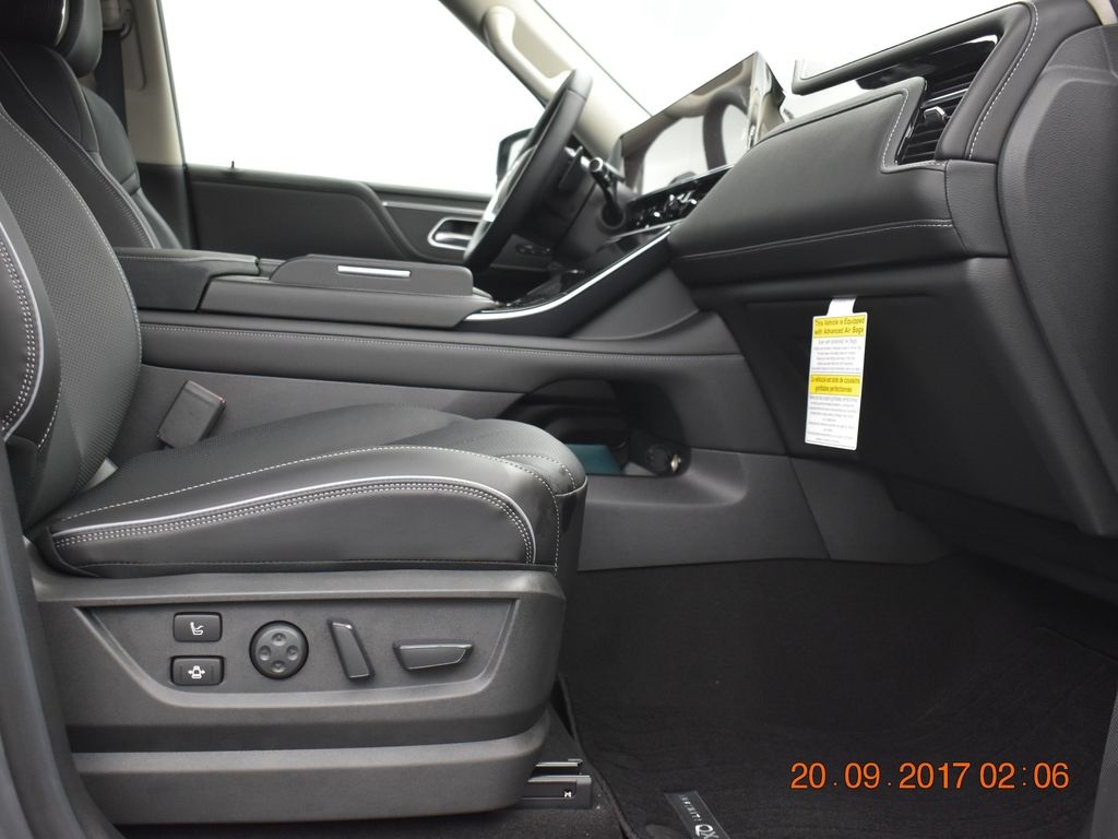 2025 Infiniti QX80 Sensory photo 20