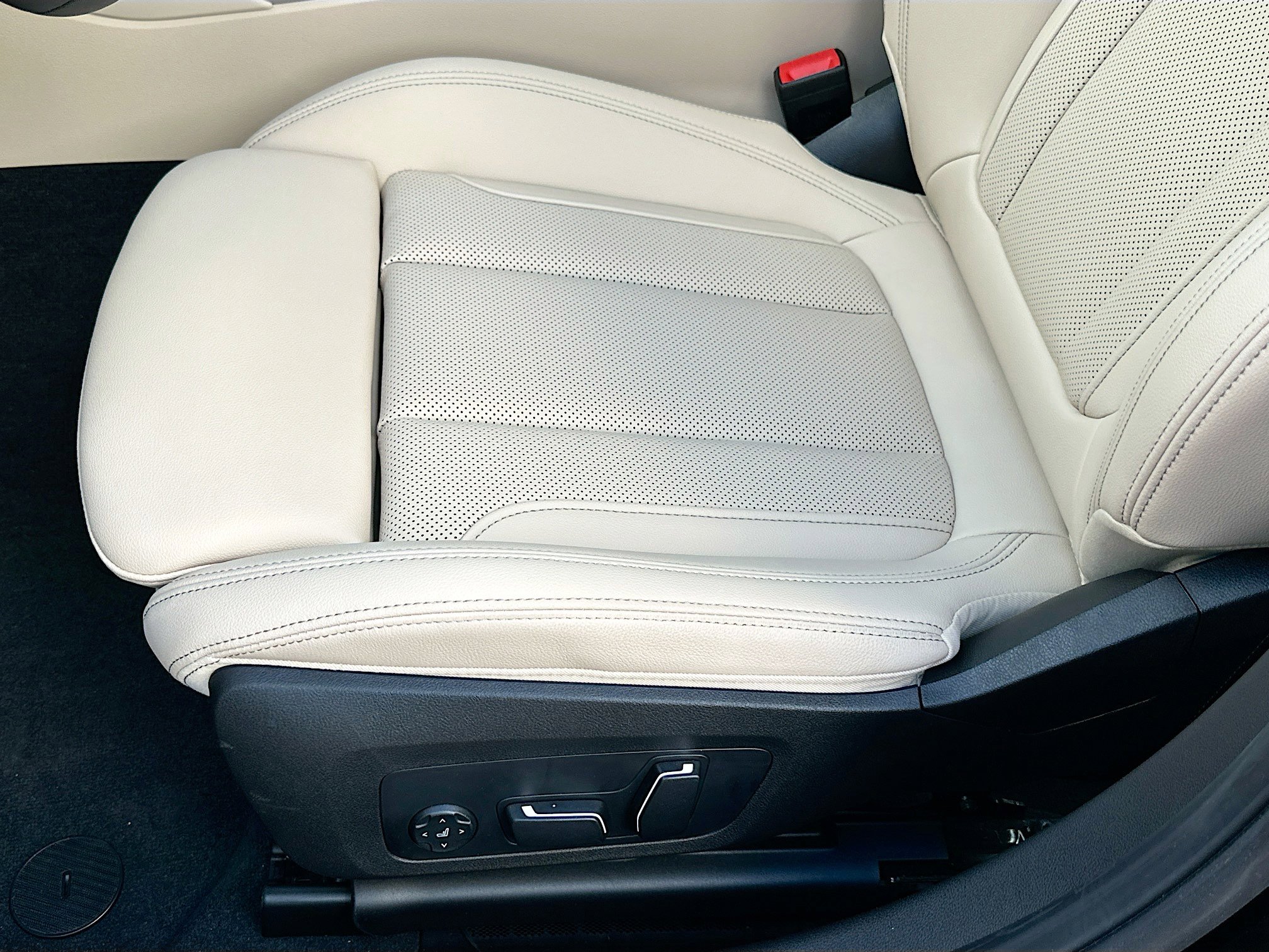 2025 Bmw 330i photo 18