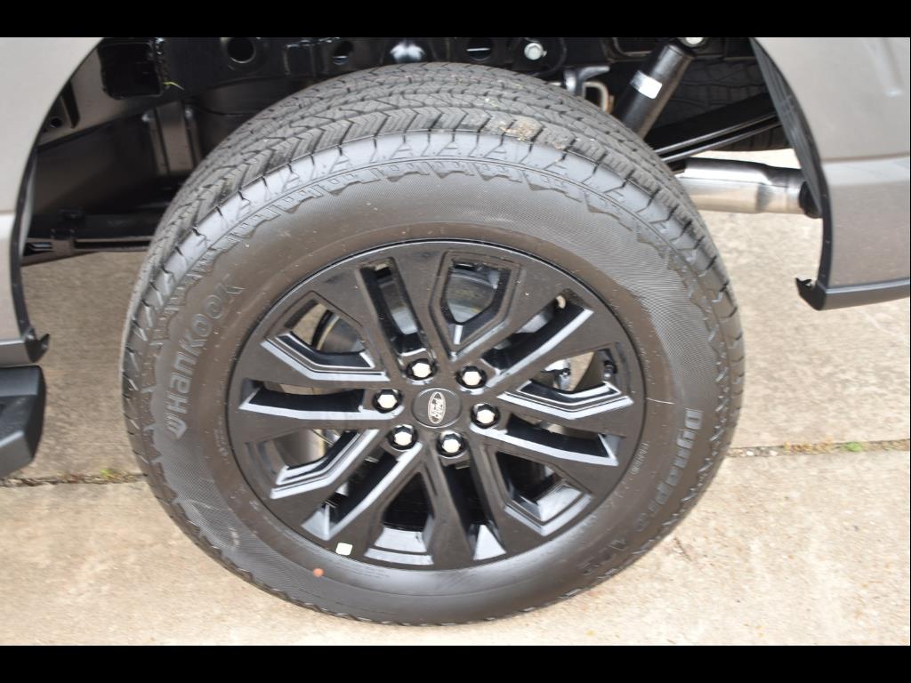 2025 Ford F-150 Lariat photo 13