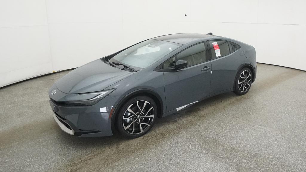 2026 Toyota Prius XSE's photo
