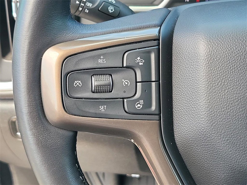 2023 Chevrolet Silverado 2500HD High Country photo 37