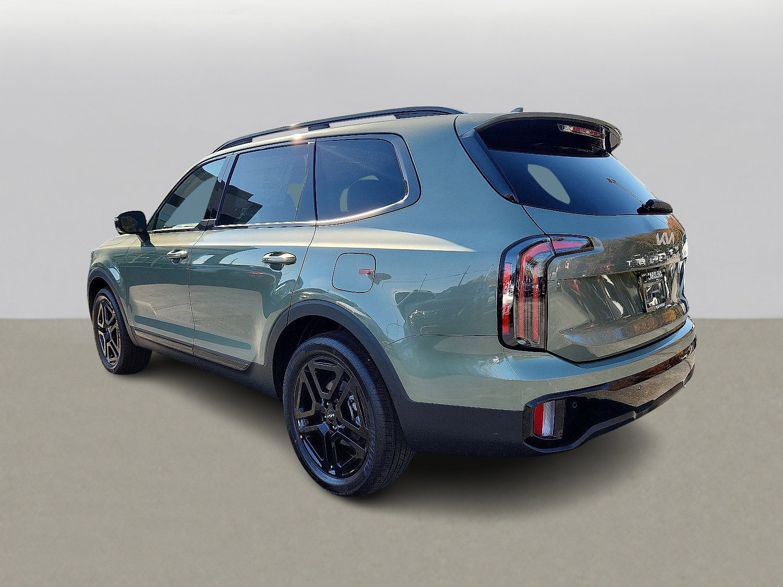 2025 Kia Telluride SX Prestige X-Line photo 2