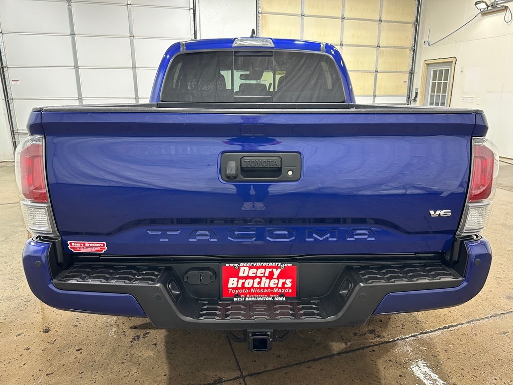 2022 Toyota Tacoma TRD Off-Road V6 photo 4