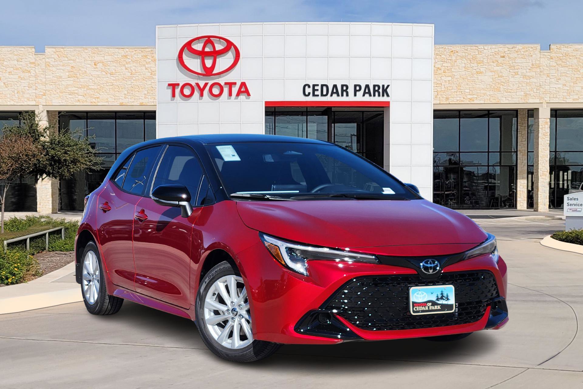 2026 Toyota Corolla Hatchback SE's photo