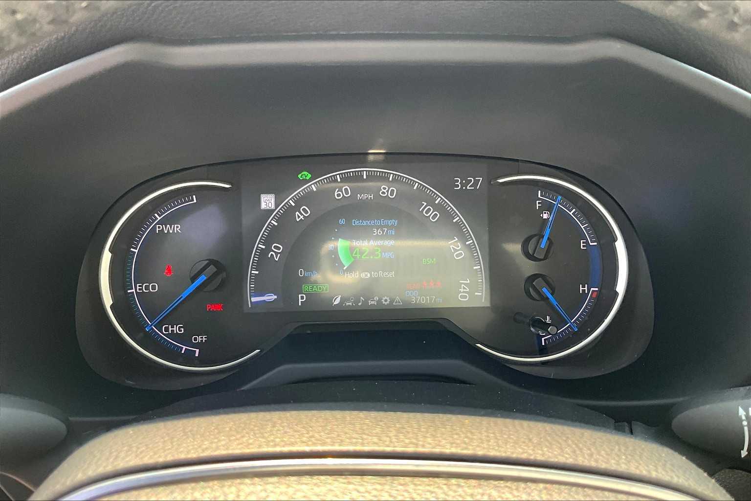 2022 Toyota RAV4 Hybrid XSE photo 23