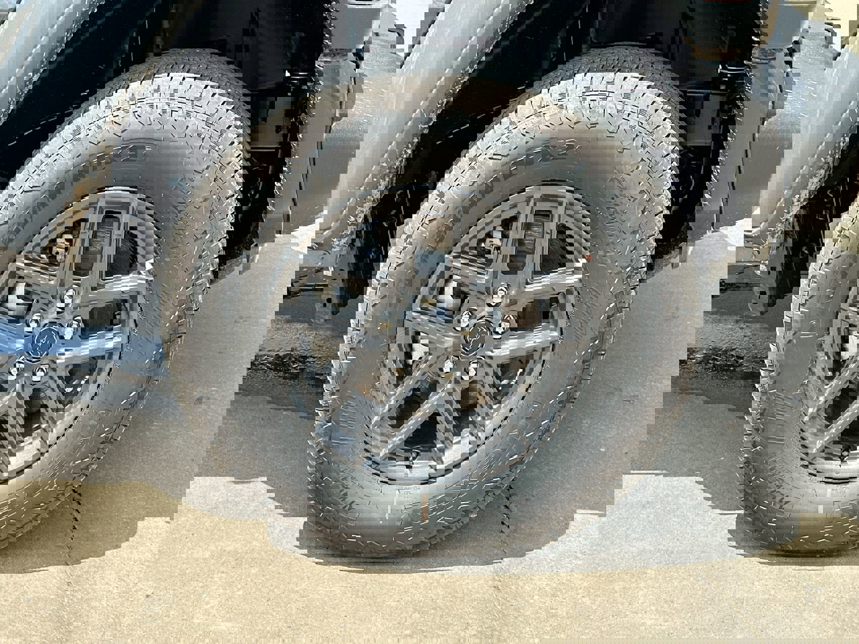 2024 Jeep Wrangler Sport S photo 10