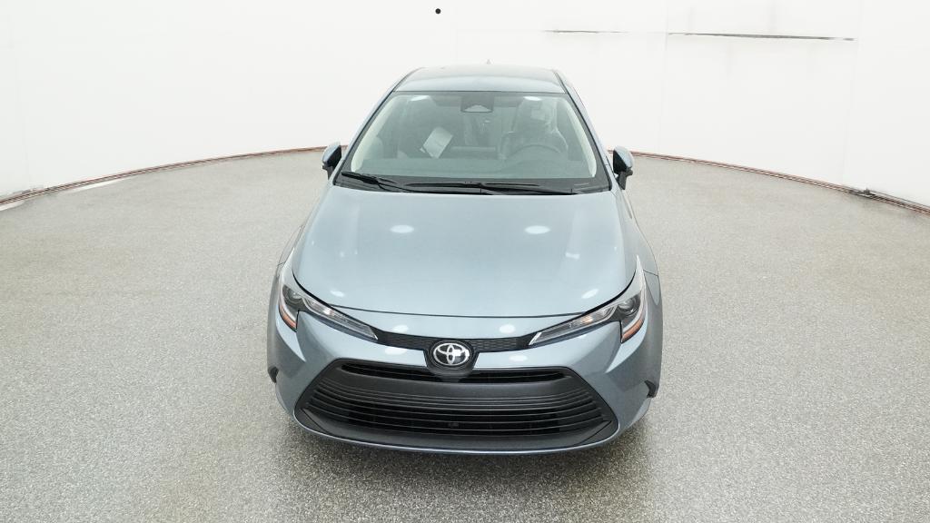 2025 Toyota Corolla LE photo 2