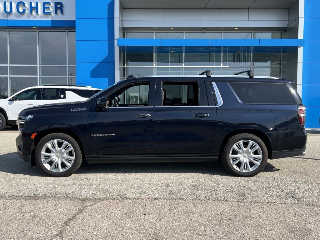 2024 Chevrolet Suburban High Country photo 2