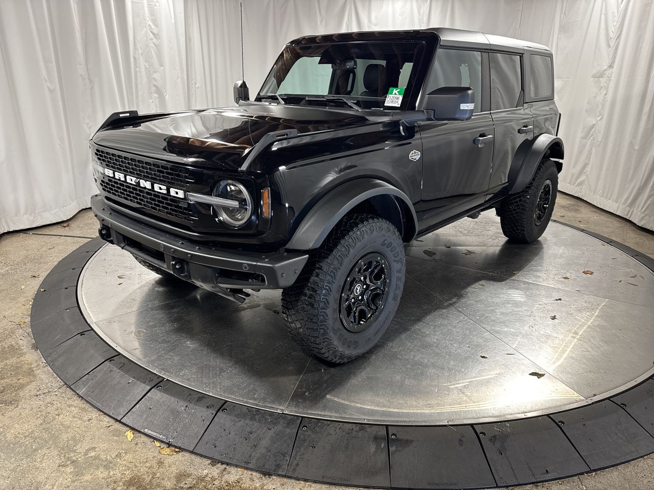 2023 Ford Bronco 4-Door Wildtrak's photo