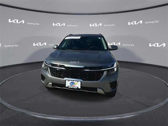 2025 Kia Seltos EX photo 4